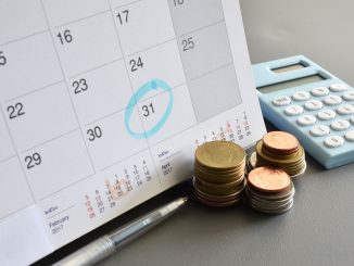 Calendar marked for when credit cards report to credit agencies.